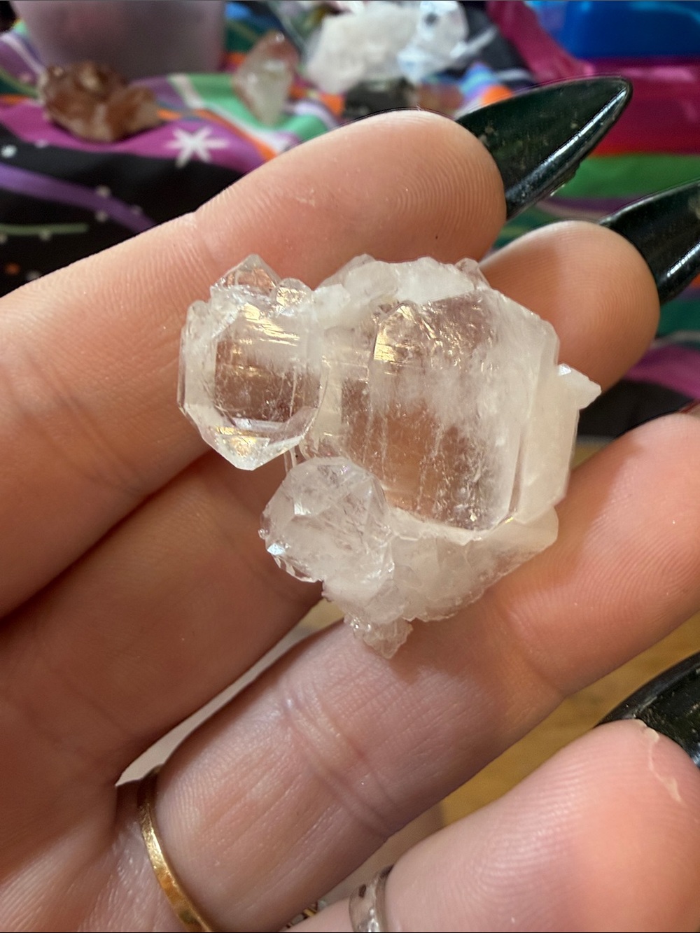 Clear Crystal Cluster Accent - Women Jewelry 10 grams faden quartz